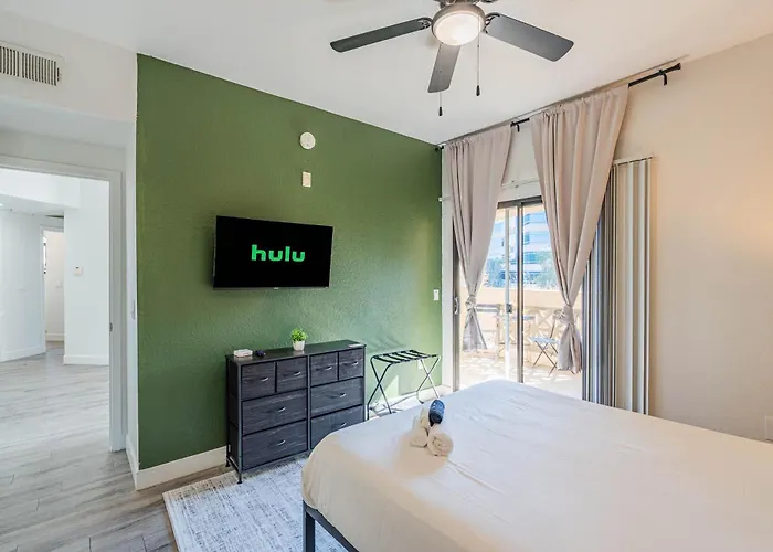 Apartment Near Diablo Stadium Airport Dogprk Hottub Pool W&d Tempe